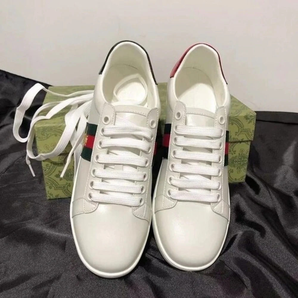 Women's GG Ace Embroidered Bee Sneakers